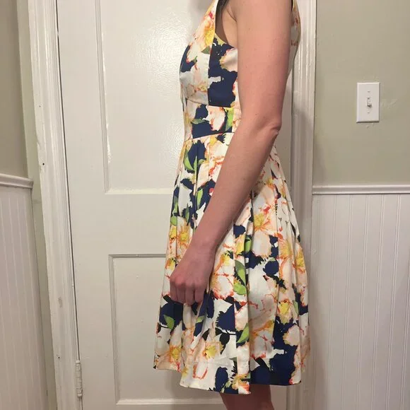 J Crew Sateen Fit & Flare Midi Cocktail Dress Sleeveless V Neck Floral Sz 2 - Picture 3 of 9